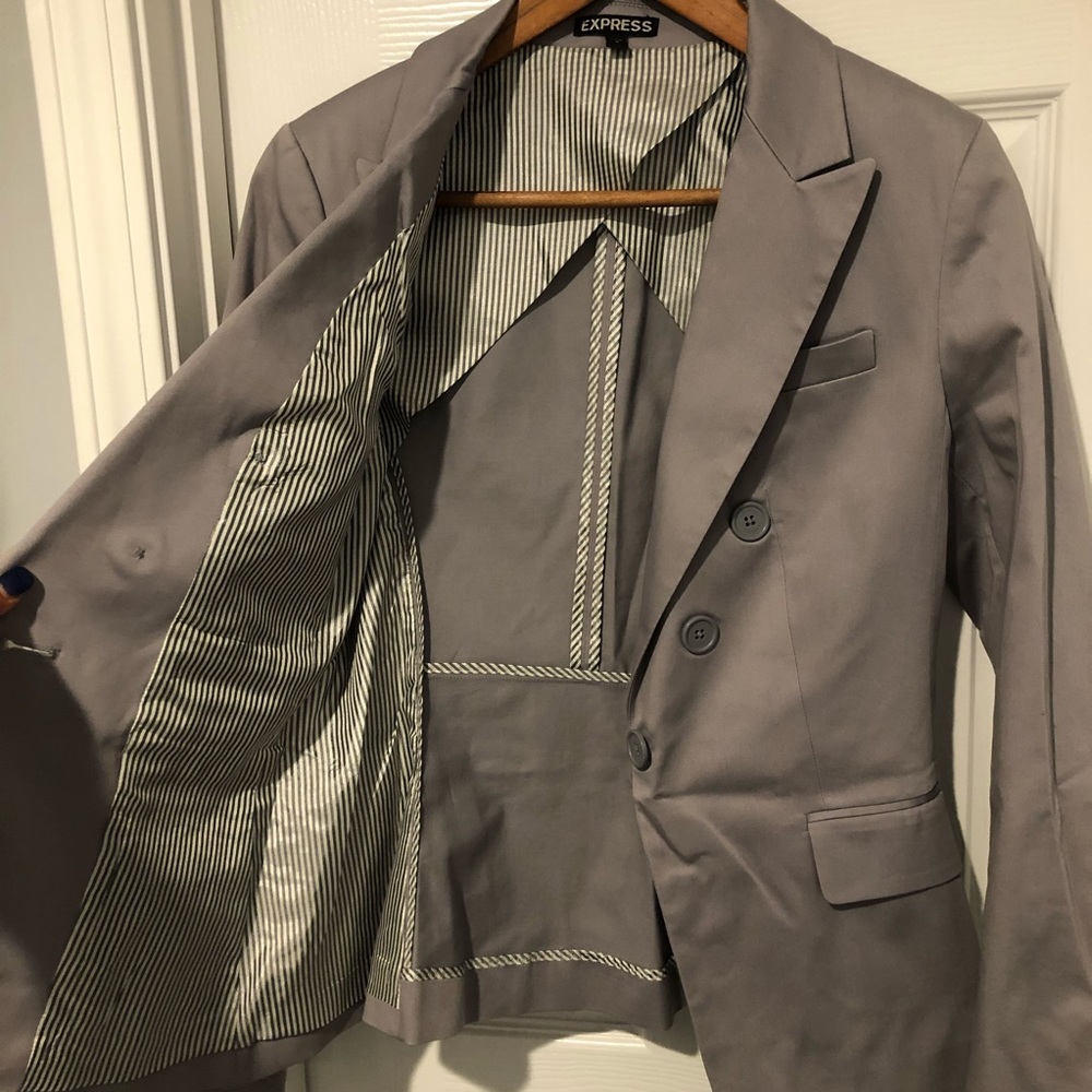 NWOT Express slate grey button details blazer business casual - Picture 5 of 12